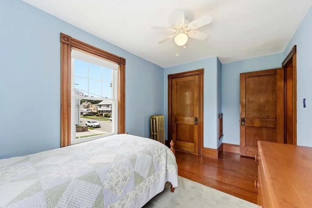 Photo of 6 Buttonwood Lane