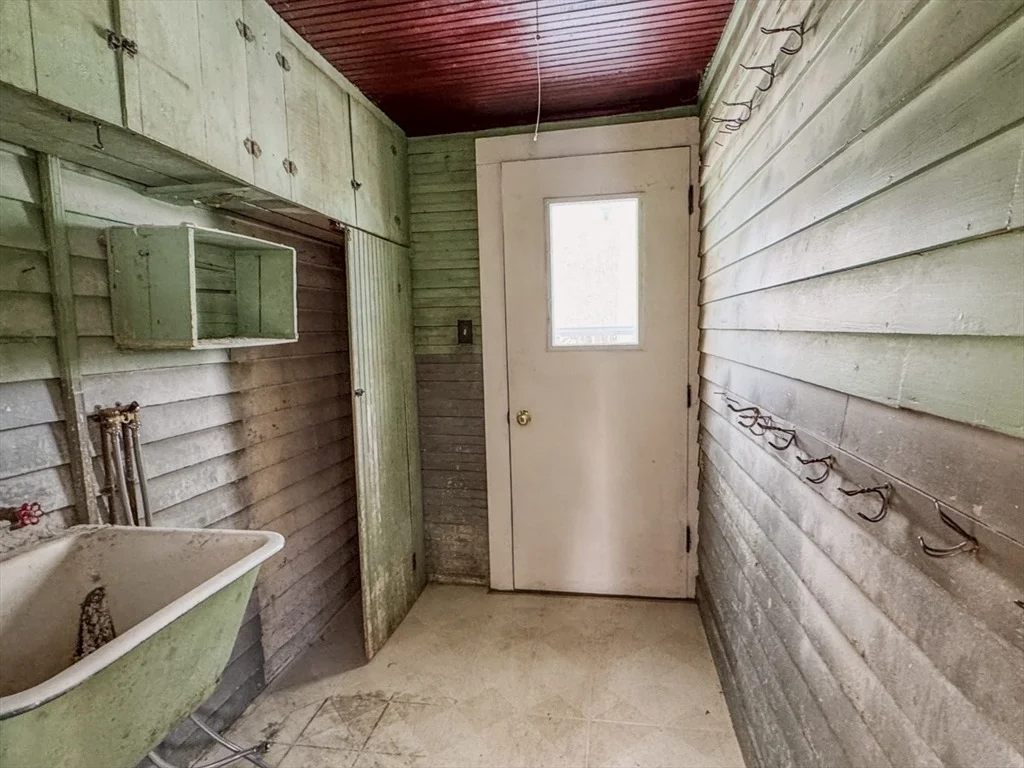Photo of 360 Davis Street