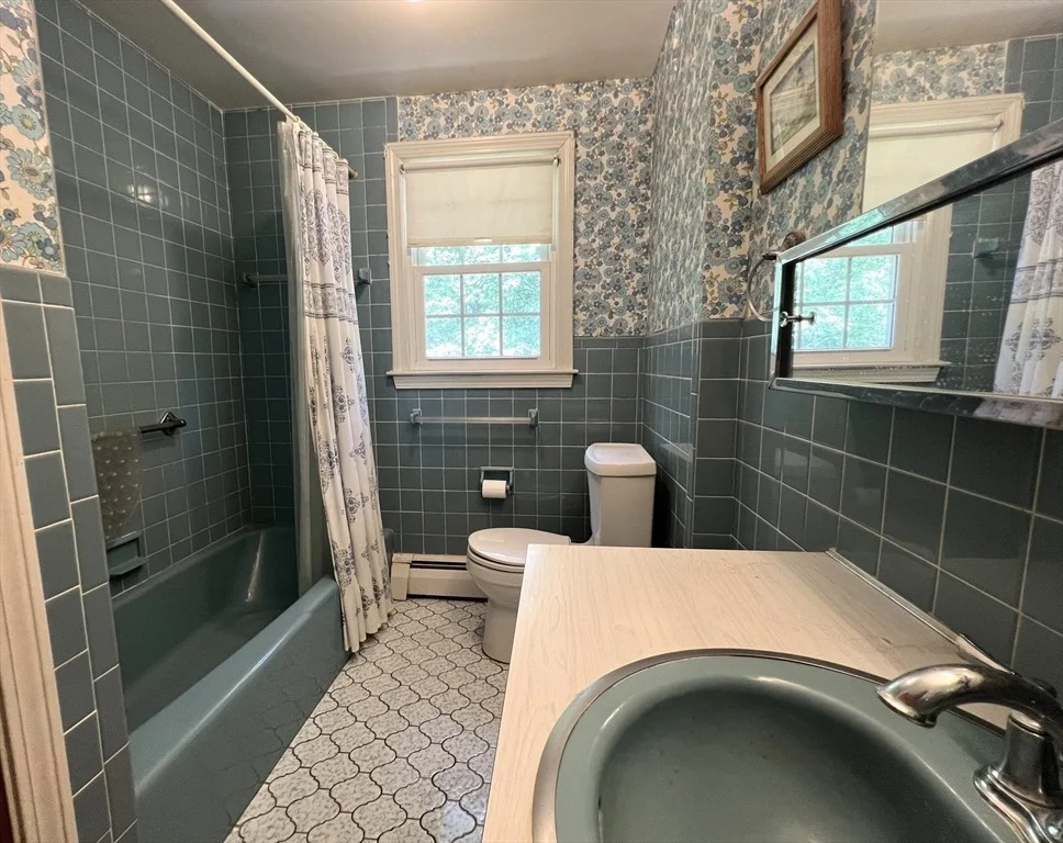 Photo of 31 Dix Rd Ext