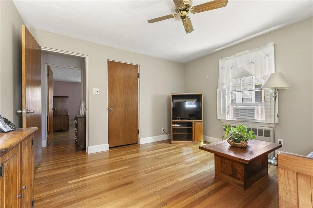 Photo of 8 Ames Street