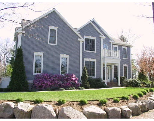 Photo of 63 Colonial Dr