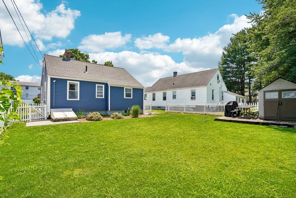 Photo of 10 Standish