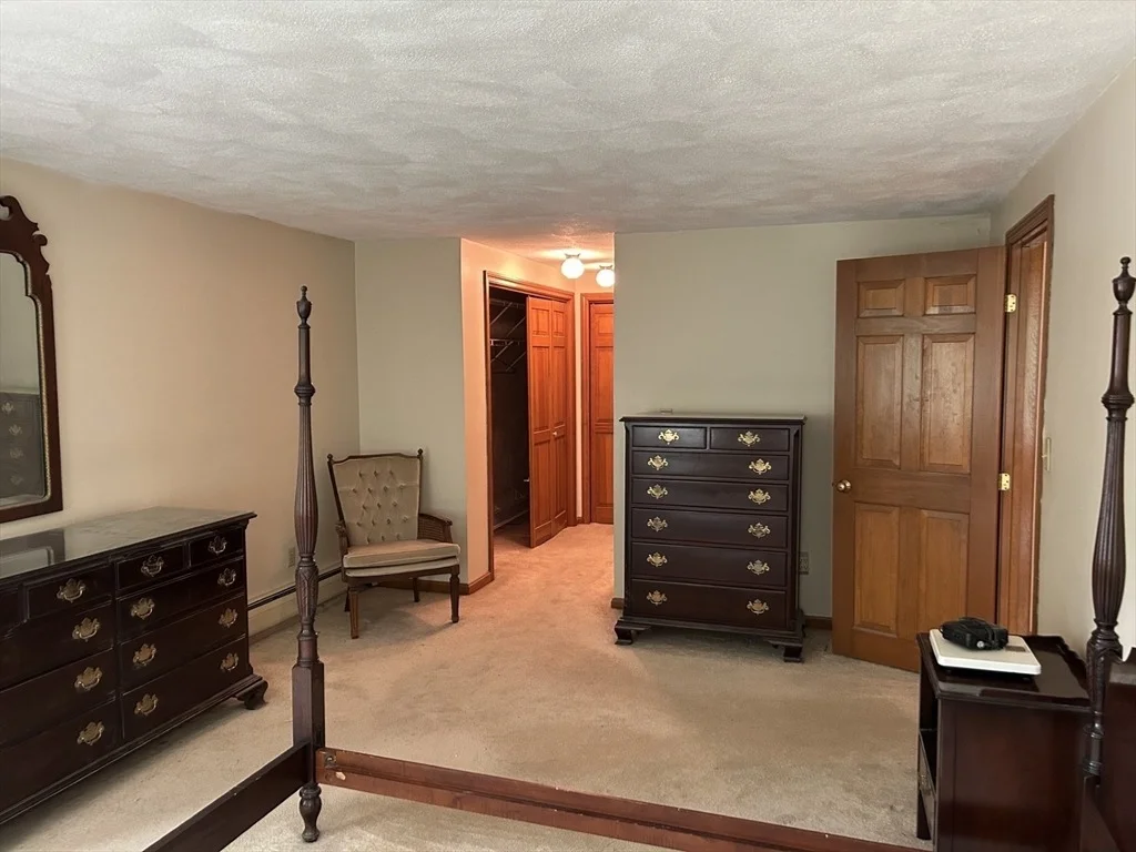 Photo of 9 College Pond Drive