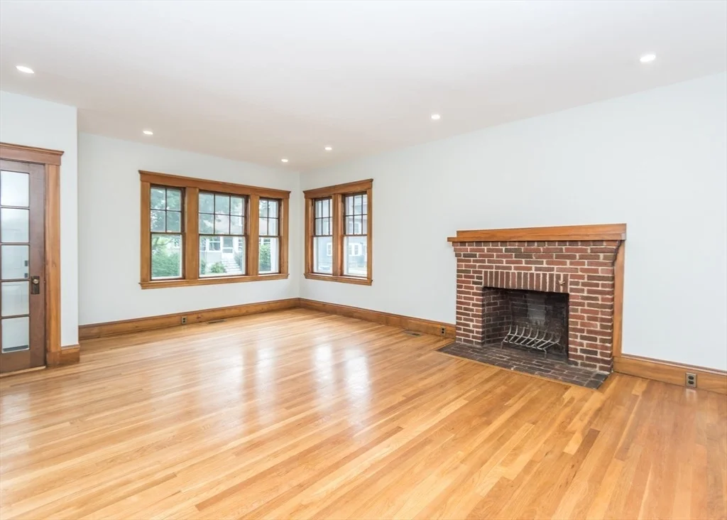 Photo of 20 Mayall Road