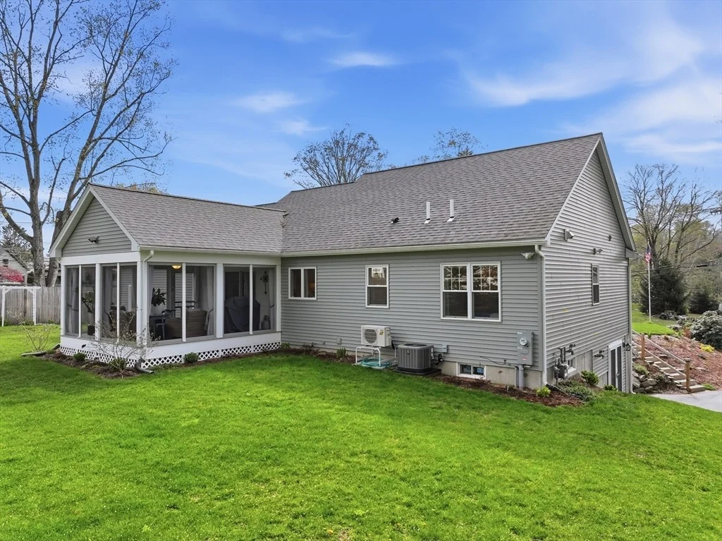 Photo of 24 Maple Street