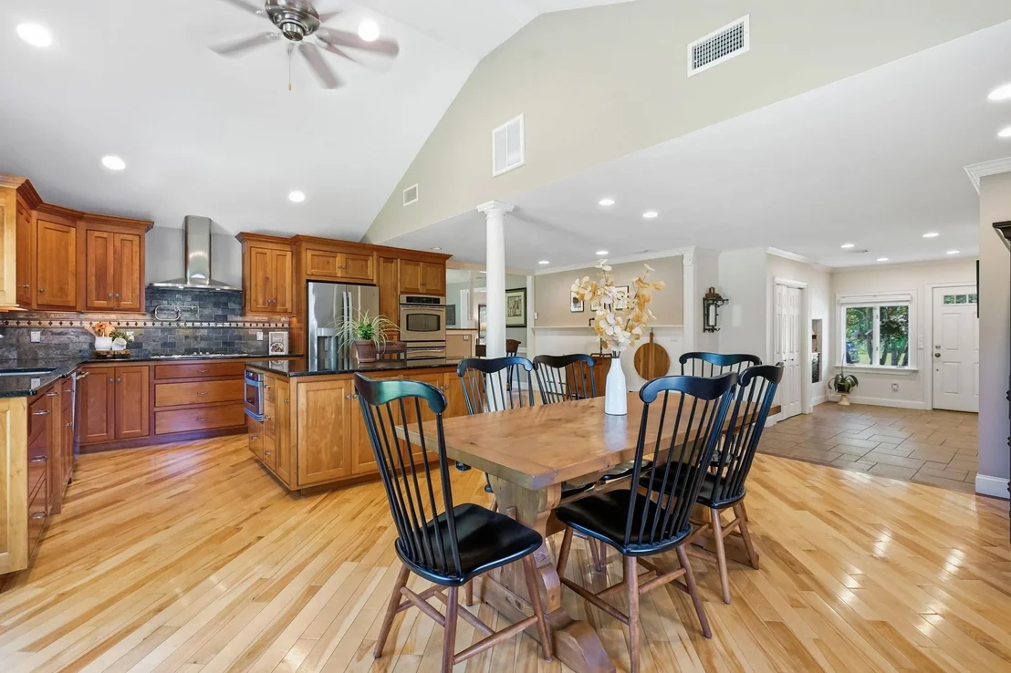 Photo of 8 Shady Ln