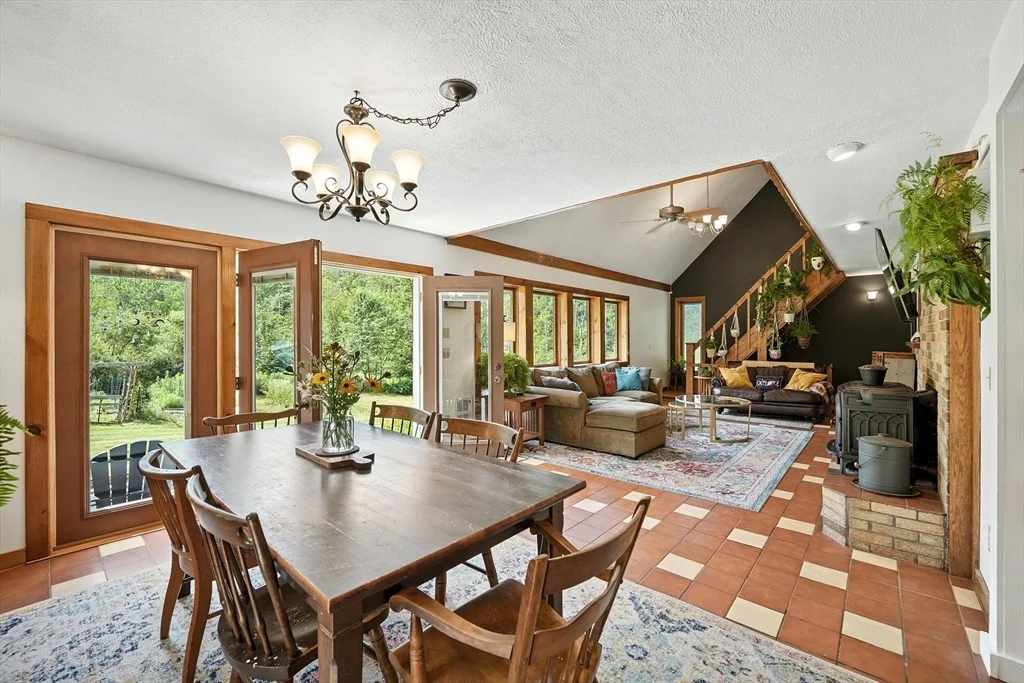 Photo of 1327 Williamsburg Road