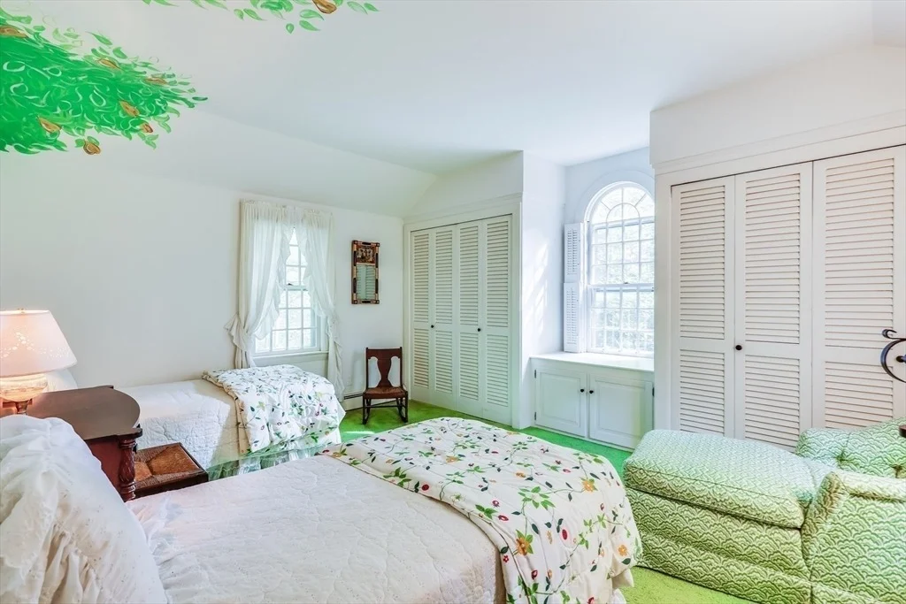 Photo of 72 Hathaway Road