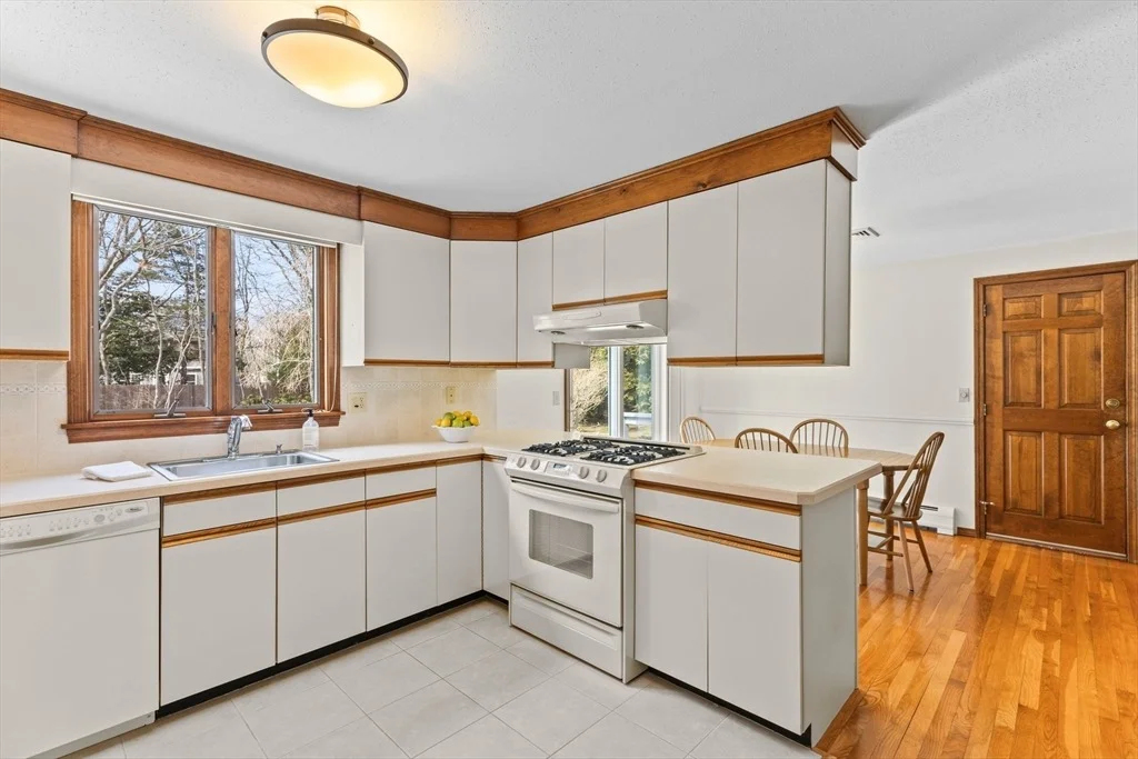 Photo of 363 Prince Hinckley Rd