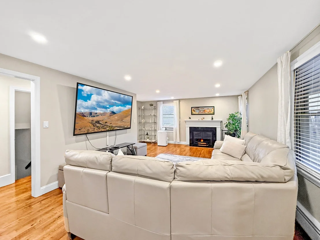 Photo of 59 Maplewood Rd