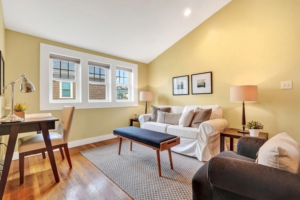 Photo of 15 Boardman Ave