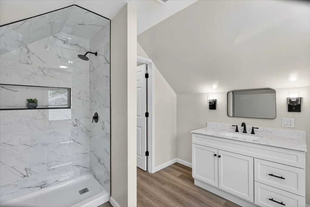 Photo of 163 Powell Avenue