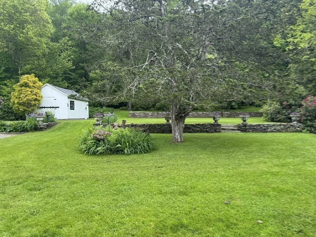 Photo of 547 Main St