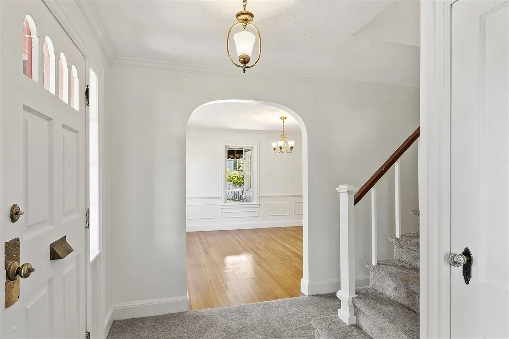 Photo of 256 Massasoit Rd