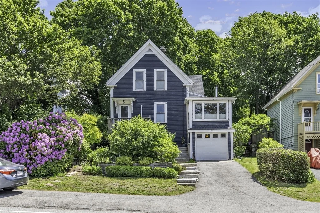 Photo of 453 Washington Street