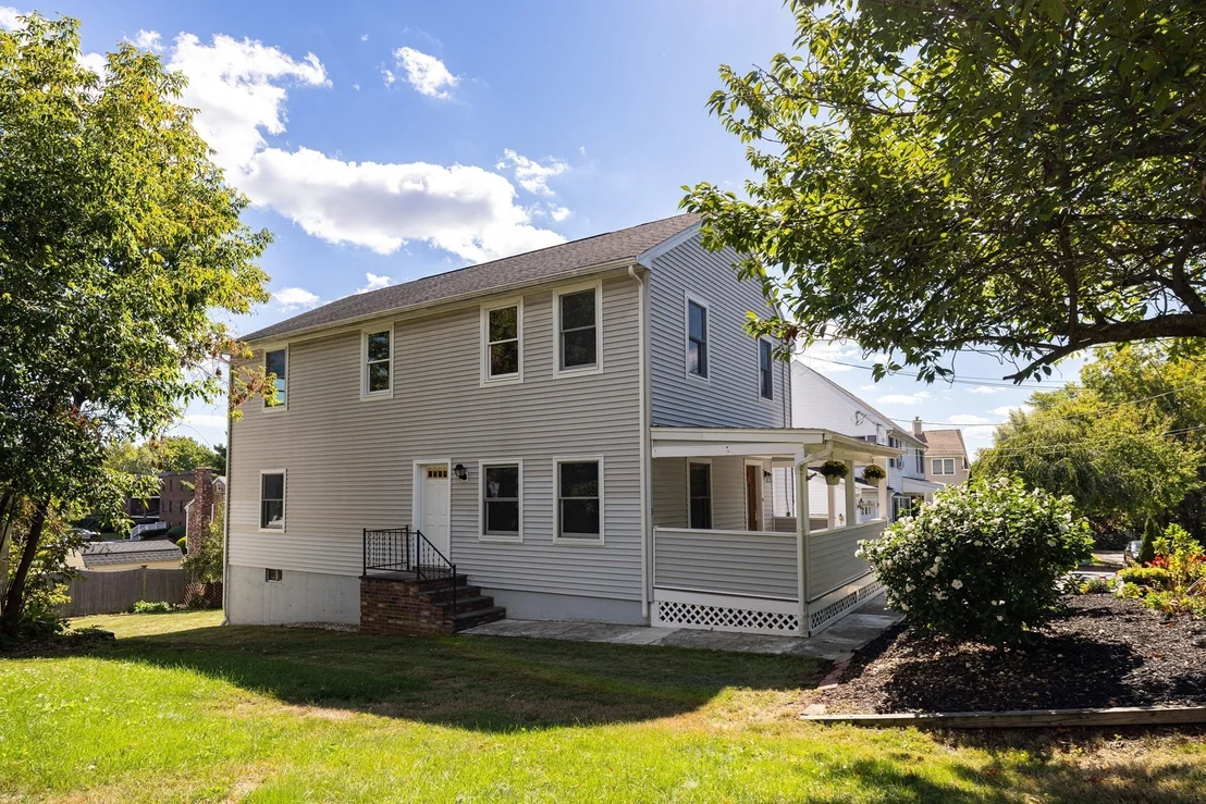 Photo of 9 Dimock St
