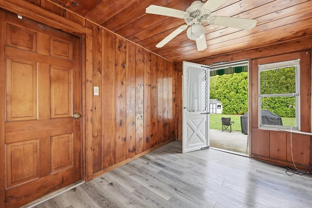 Photo of 55 River Rd