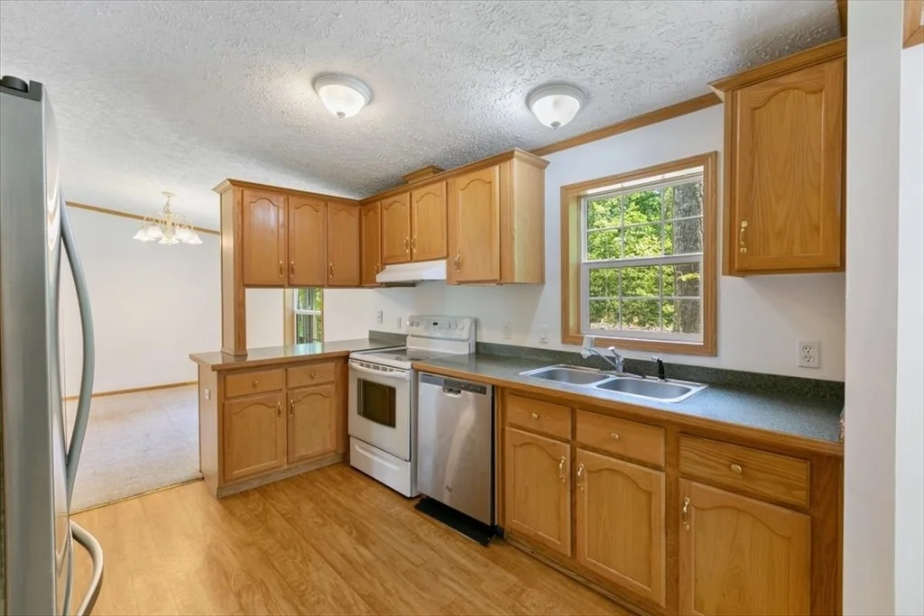 Photo of 98 Hurricane Rd