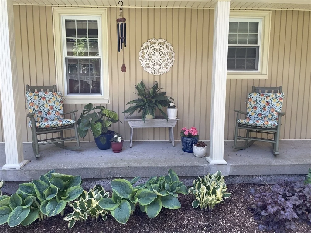 Photo of 20 Porter Dr