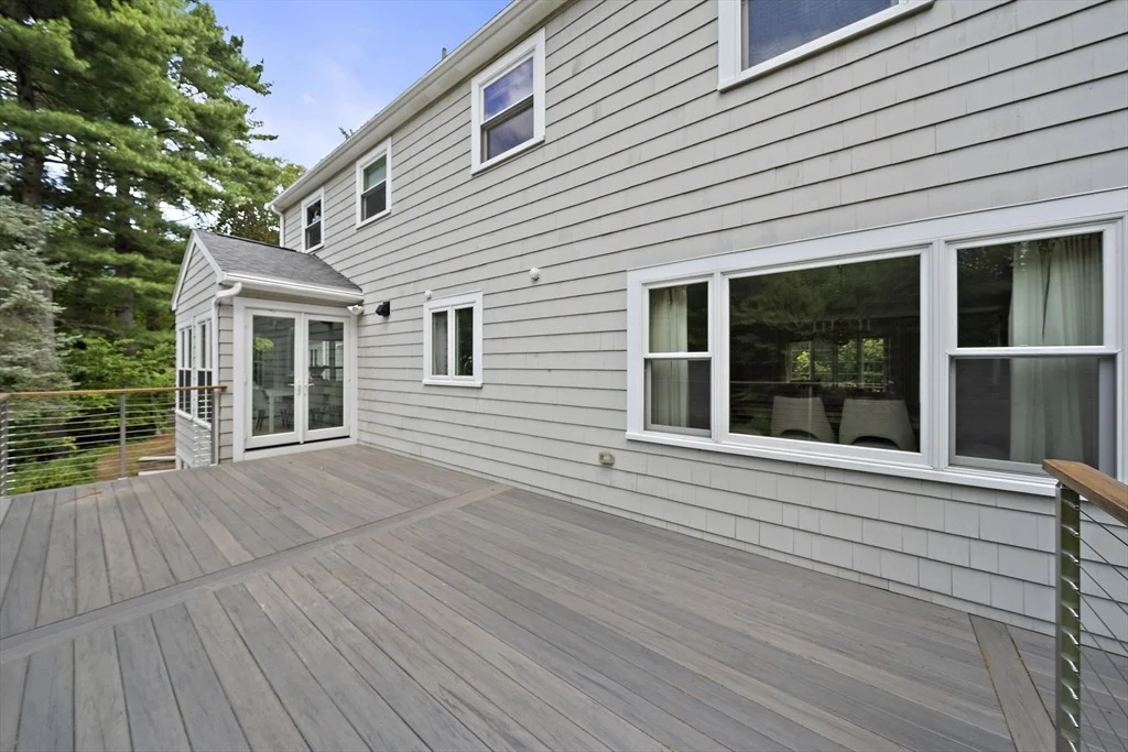 Photo of 10 Green Ln