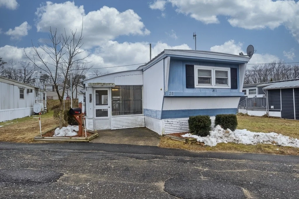 Photo of 28 Mockingbird Dr