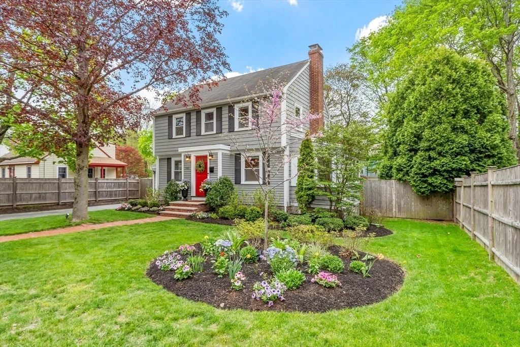 Photo of 152 Oak Street