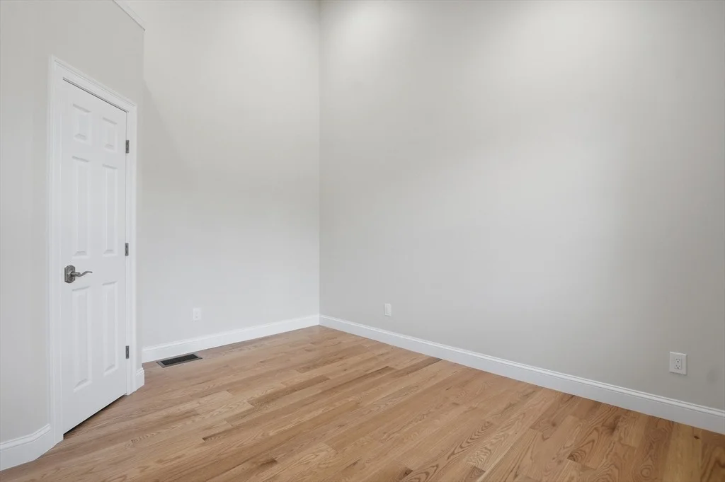 Photo of 73 Dudley Hill Road
