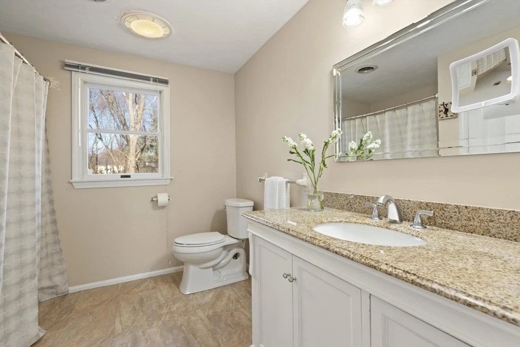 Photo of 41 Azalea Rd