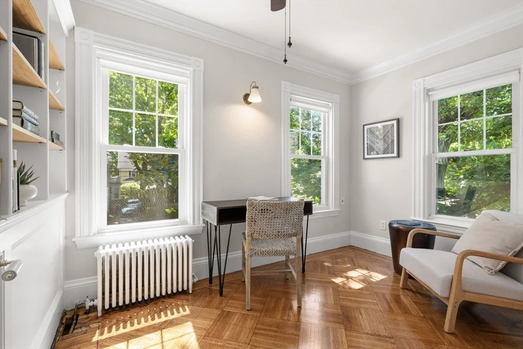 Photo of 555 Washington Street