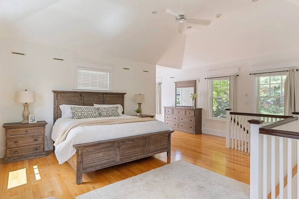 Photo of 4 Lawrence St