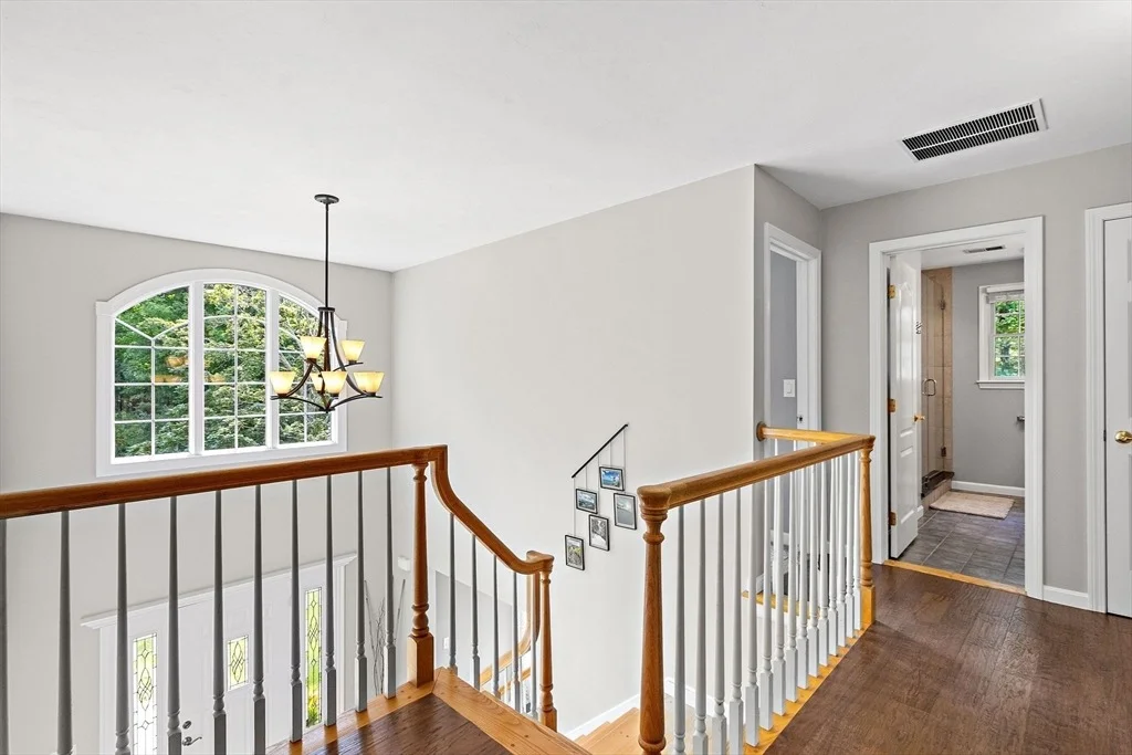 Photo of 9 Douglas Dr
