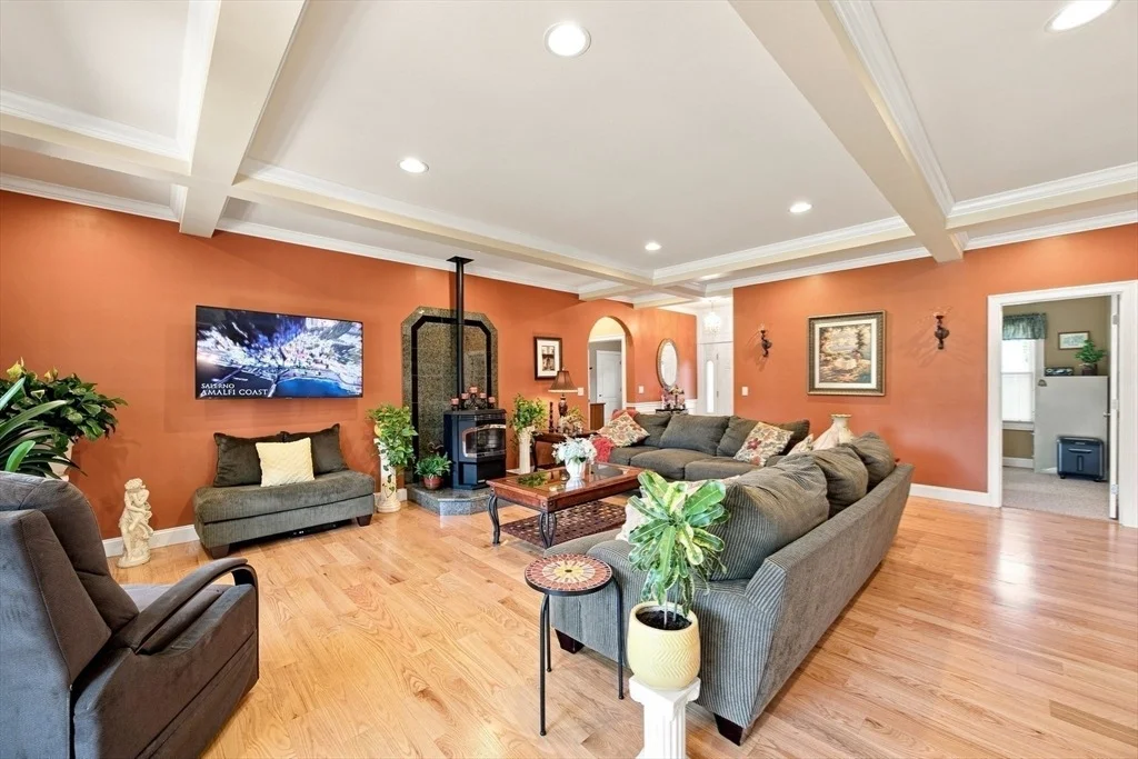 Photo of 135 Lancaster Dr