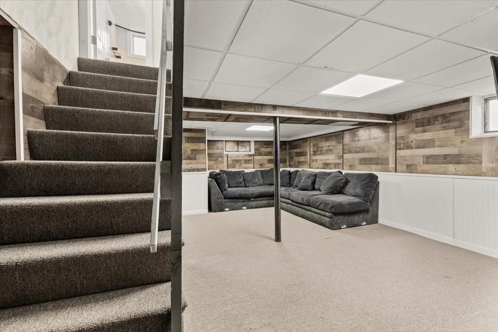 Photo of 922 Centre St