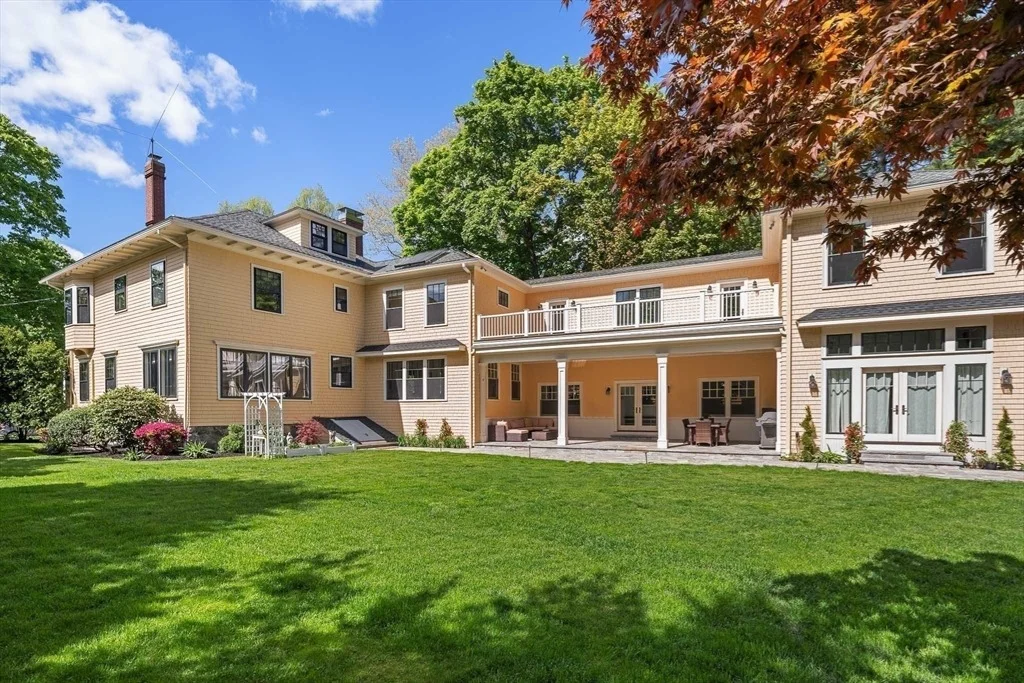 Photo of 4 Lawrence St