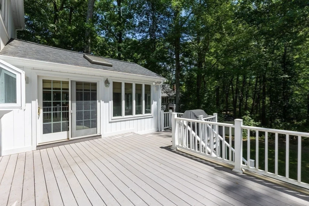 Photo of 15 Pond View Cir