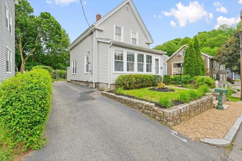 Photo of 4 Rendall Pl