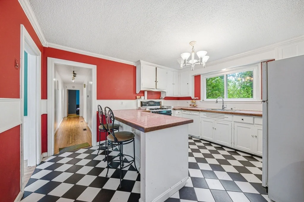 Photo of 146 Acton Road