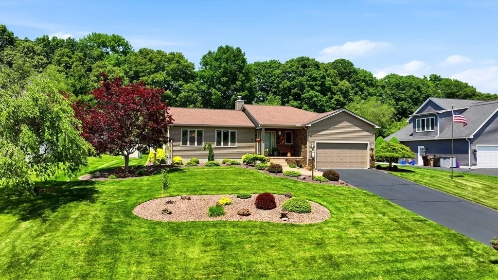 Photo of 57 Valley View Dr