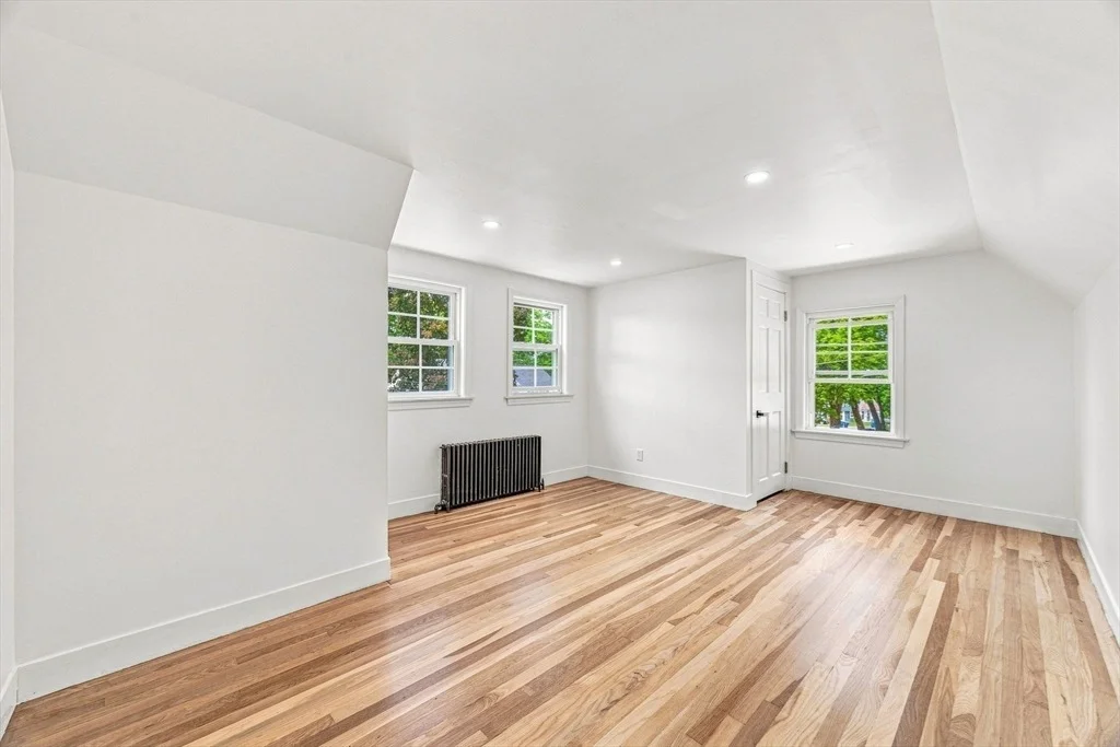 Photo of 49 Parkside Circle