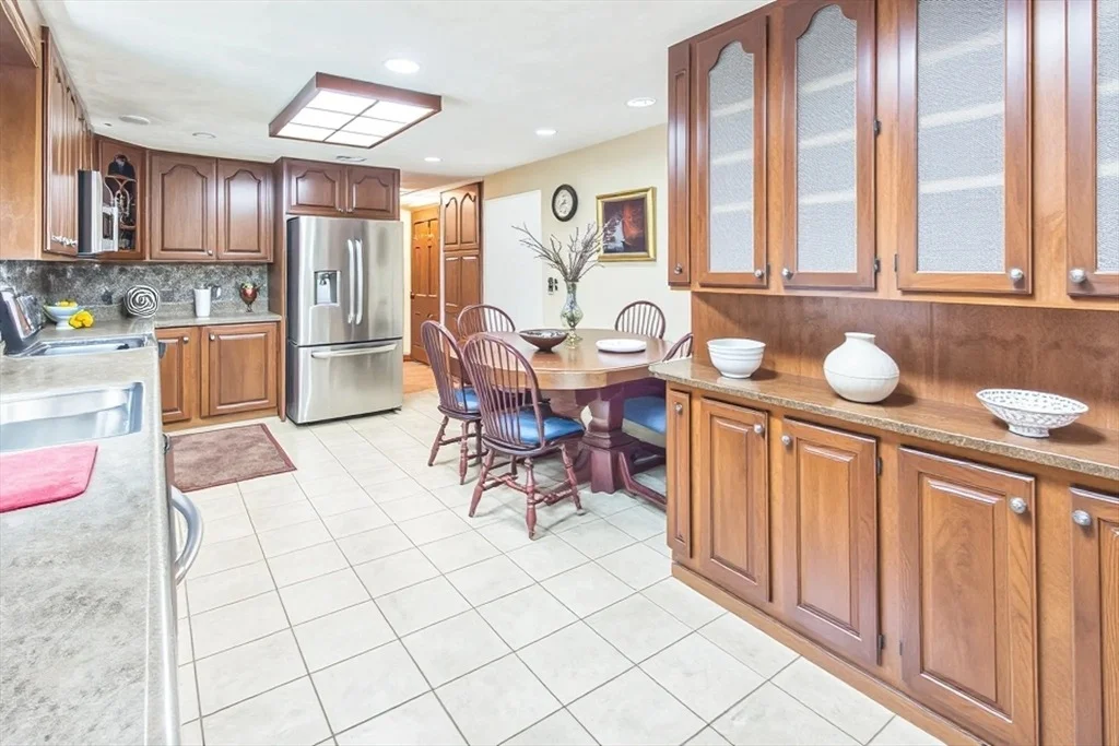 Photo of 37 Colonial Way