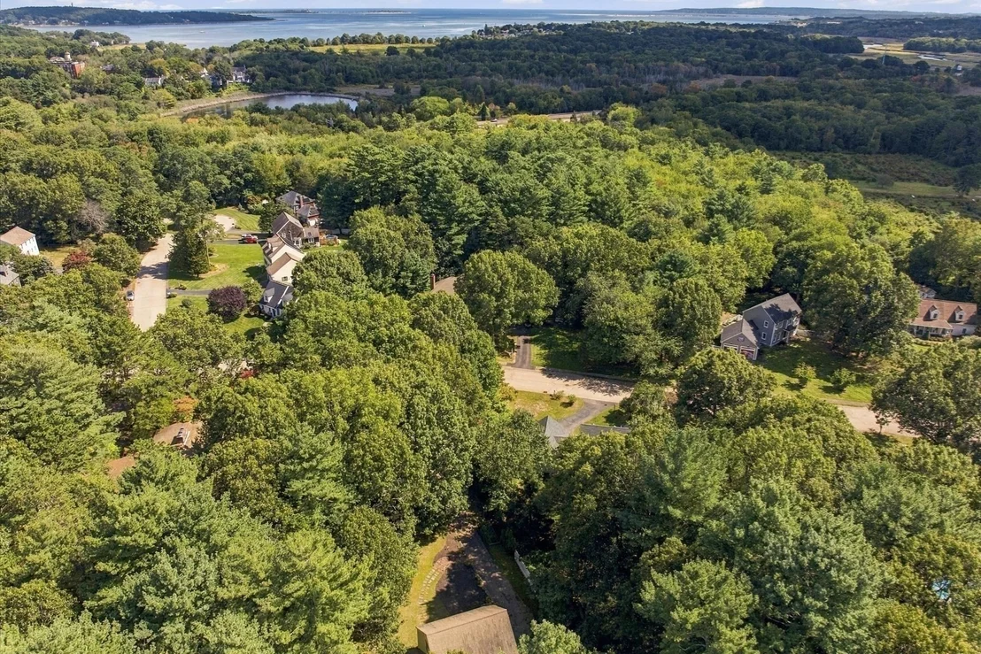 Photo of 7 Stony Brook Rd