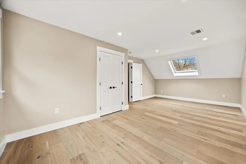 Photo of 67 Whippoorwill Cir
