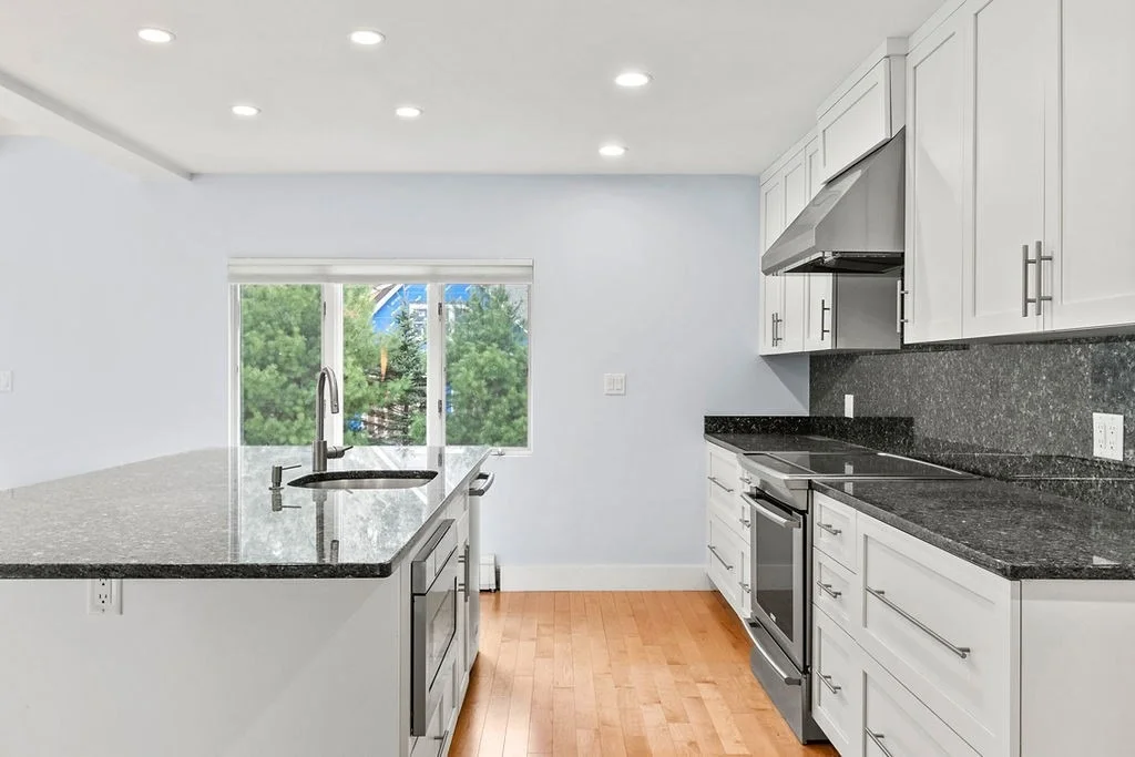 Photo of 114 Plain Street