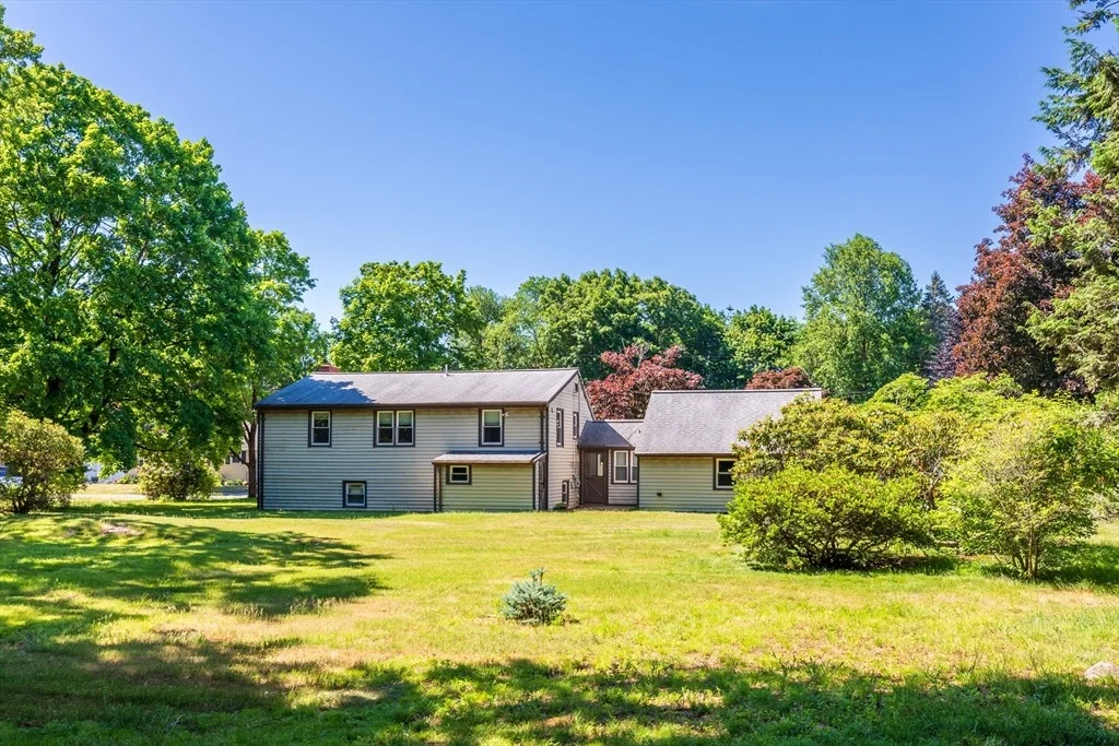 Photo of 65 Margaret Dr