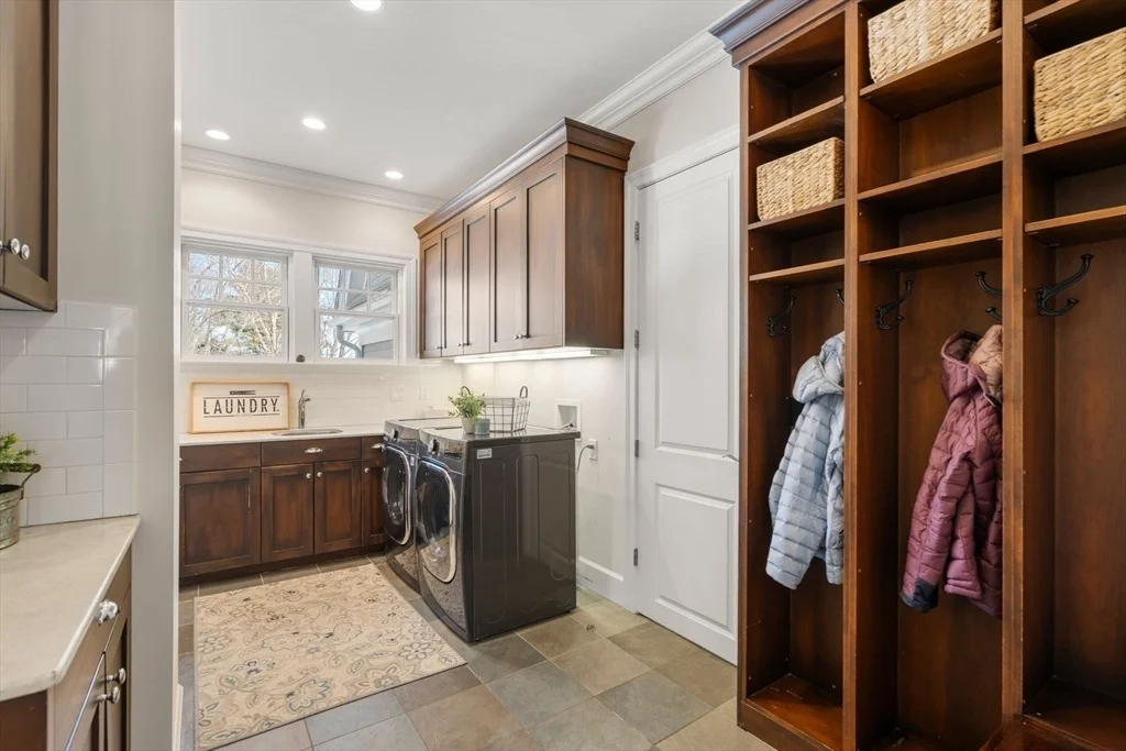 Photo of 545 Concord Rd