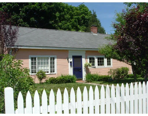 Photo of 40 Cottage Lane