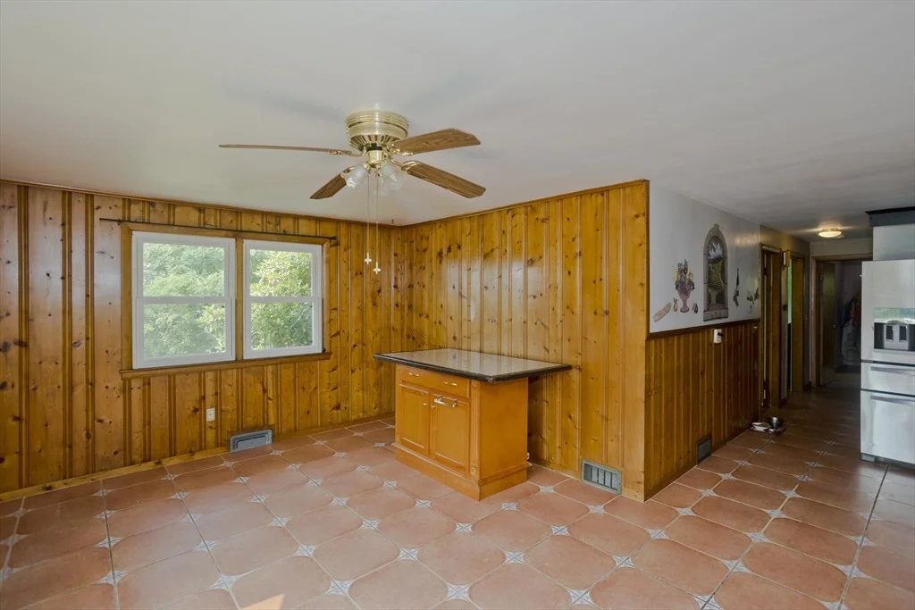 Photo of 492 Morgan Road