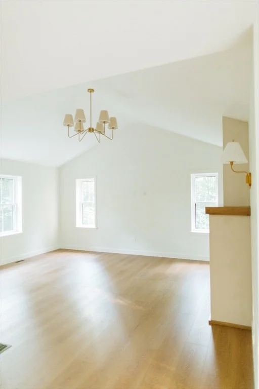 Photo of 160 Willard Rd