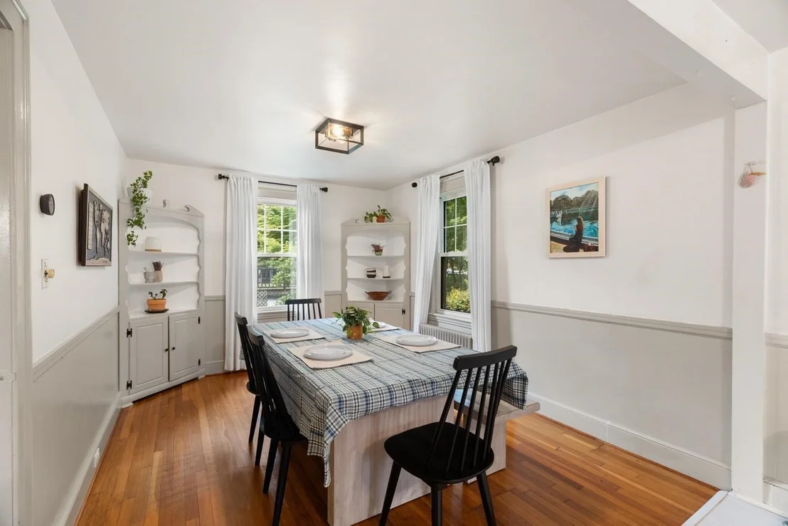 Photo of 67 Ellsworth Rd