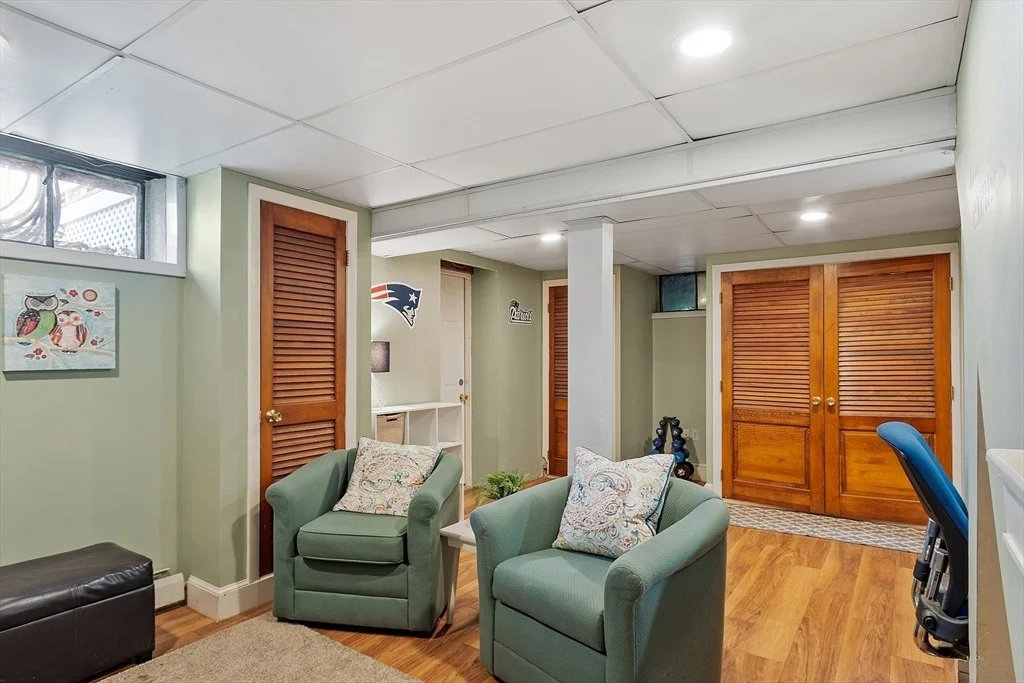 Photo of 27 Mill Ln